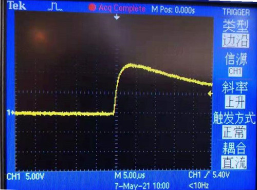 MOSFET 并联 电容